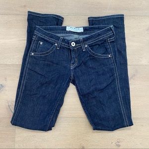 NWOT Hudson dark wash straight leg jeans. Size 26